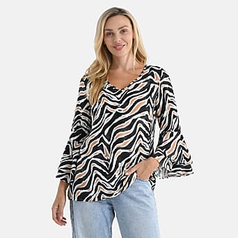 https://tjcuk.sirv.com/Products/82/9/8294565/La-Marey-Printed-Top-Size-XL-Black_8294565.jpg?w=342&h=342