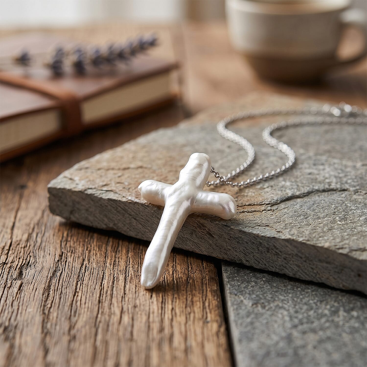 EverTrue Fresh Water Pearl Necklace (Size 20)