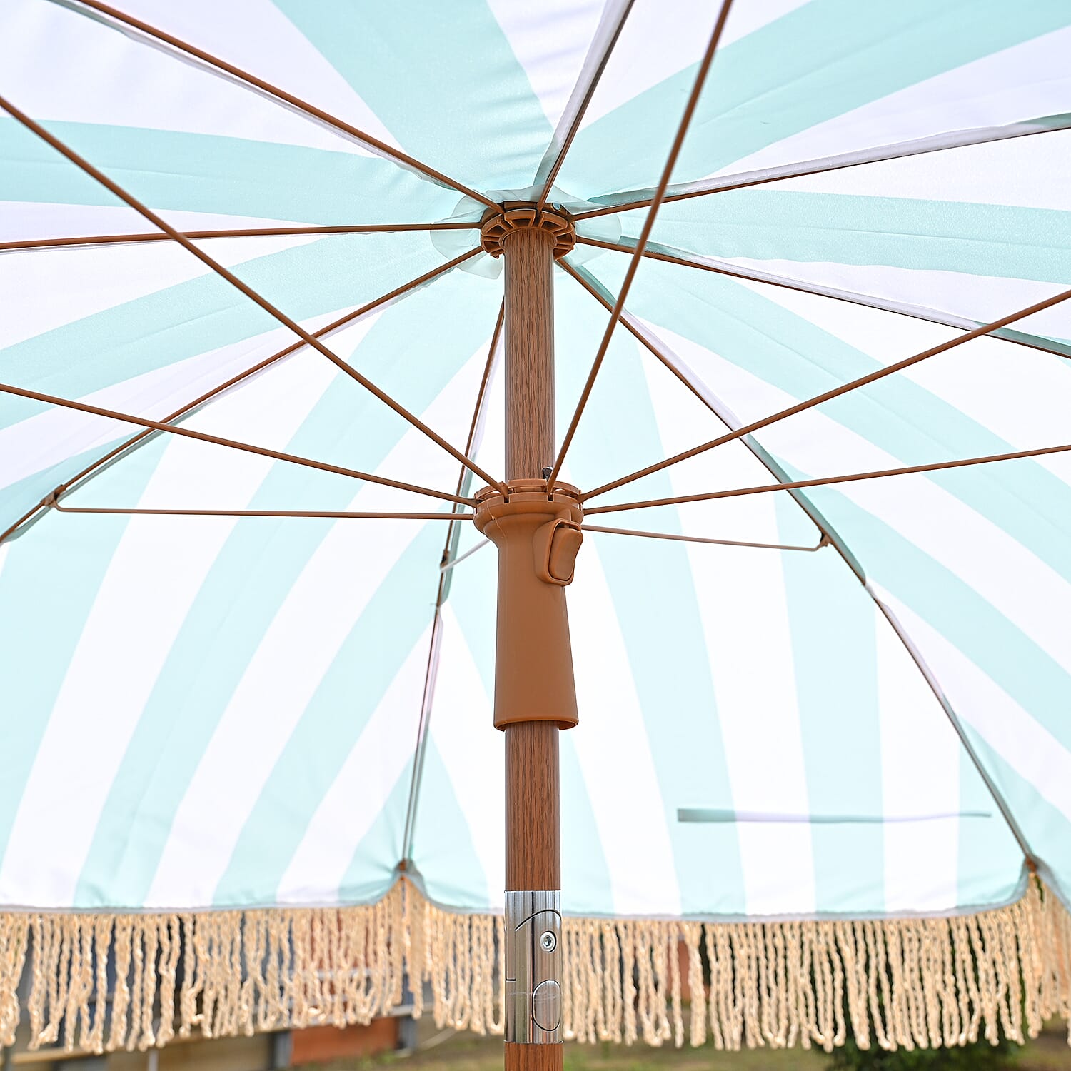 Livmore 2 M Stripe Pattern Round Parasol with Waterproof and UV Protection Including Iron Base - Green & White