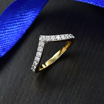 https://tjcuk.sirv.com/Products/82/9/8296189/Luxuriant-Lab-Grown-Diamond-Chevron-Knife-Edge-Ring-in-18K-YG-VermeilS_8296189_1.jpg?w=342&h=342