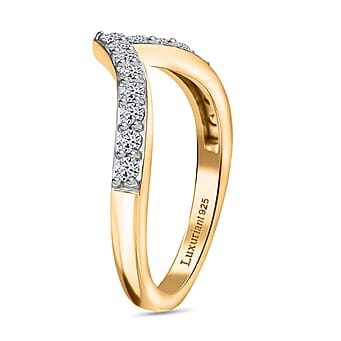 https://tjcuk.sirv.com/Products/82/9/8296189/Luxuriant-Lab-Grown-Diamond-Chevron-Knife-Edge-Ring-in-18K-YG-VermeilS_8296189_3.jpg?w=342&h=342