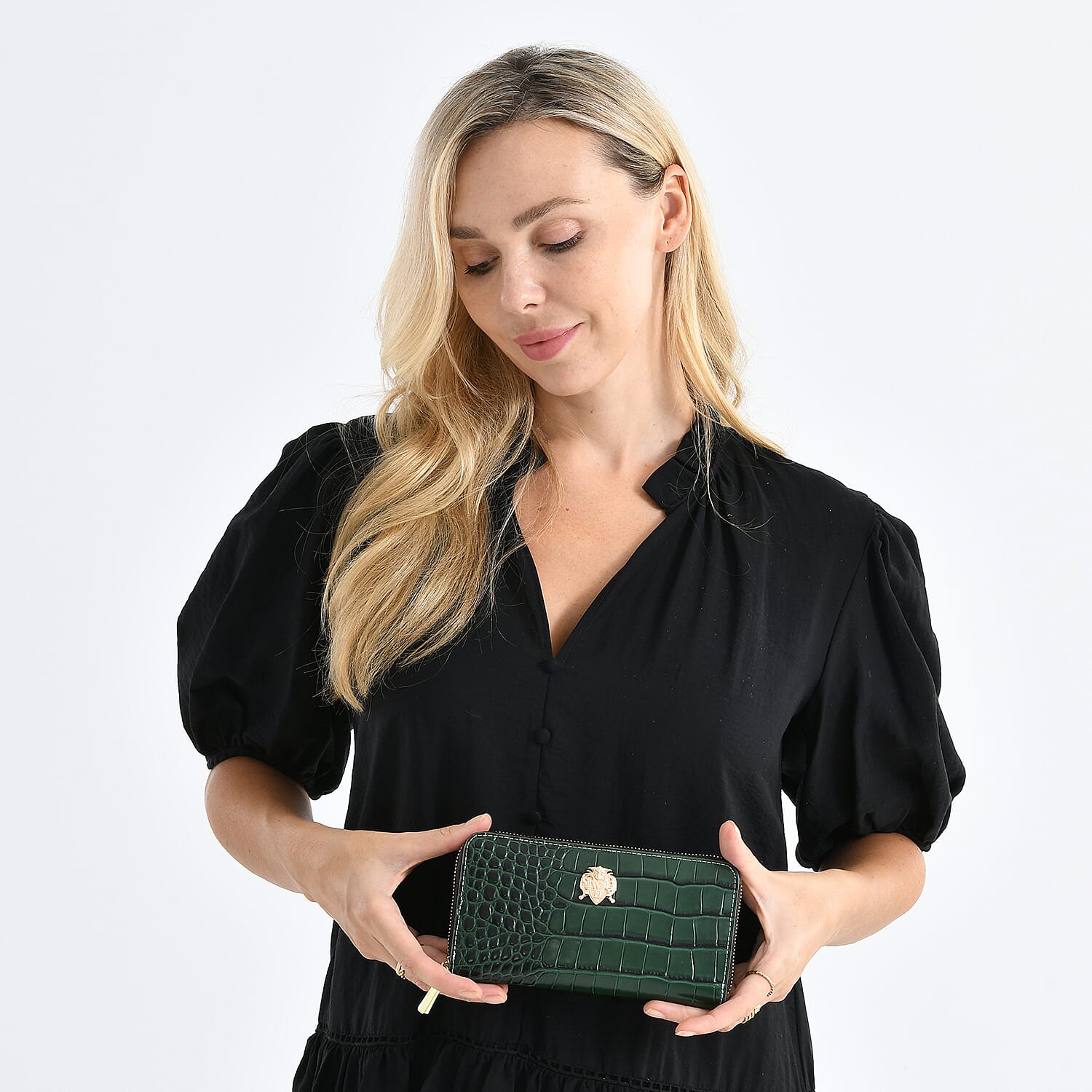 WILLIAM HUNT RFID Croc Embossed 100% Genuine Leather Wallet - Green