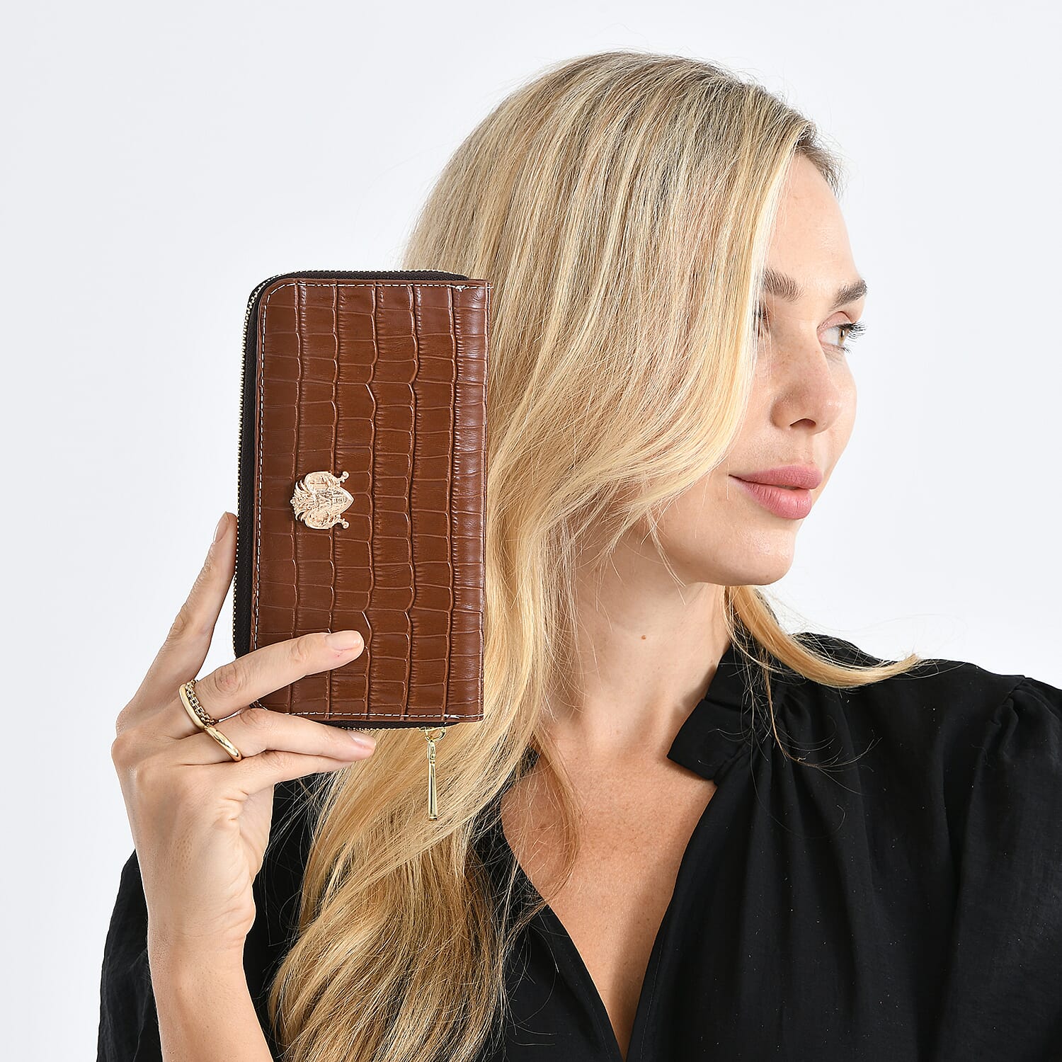 WILLIAM HUNT RFID Croc Embossed 100% Genuine Leather Wallet - Brown