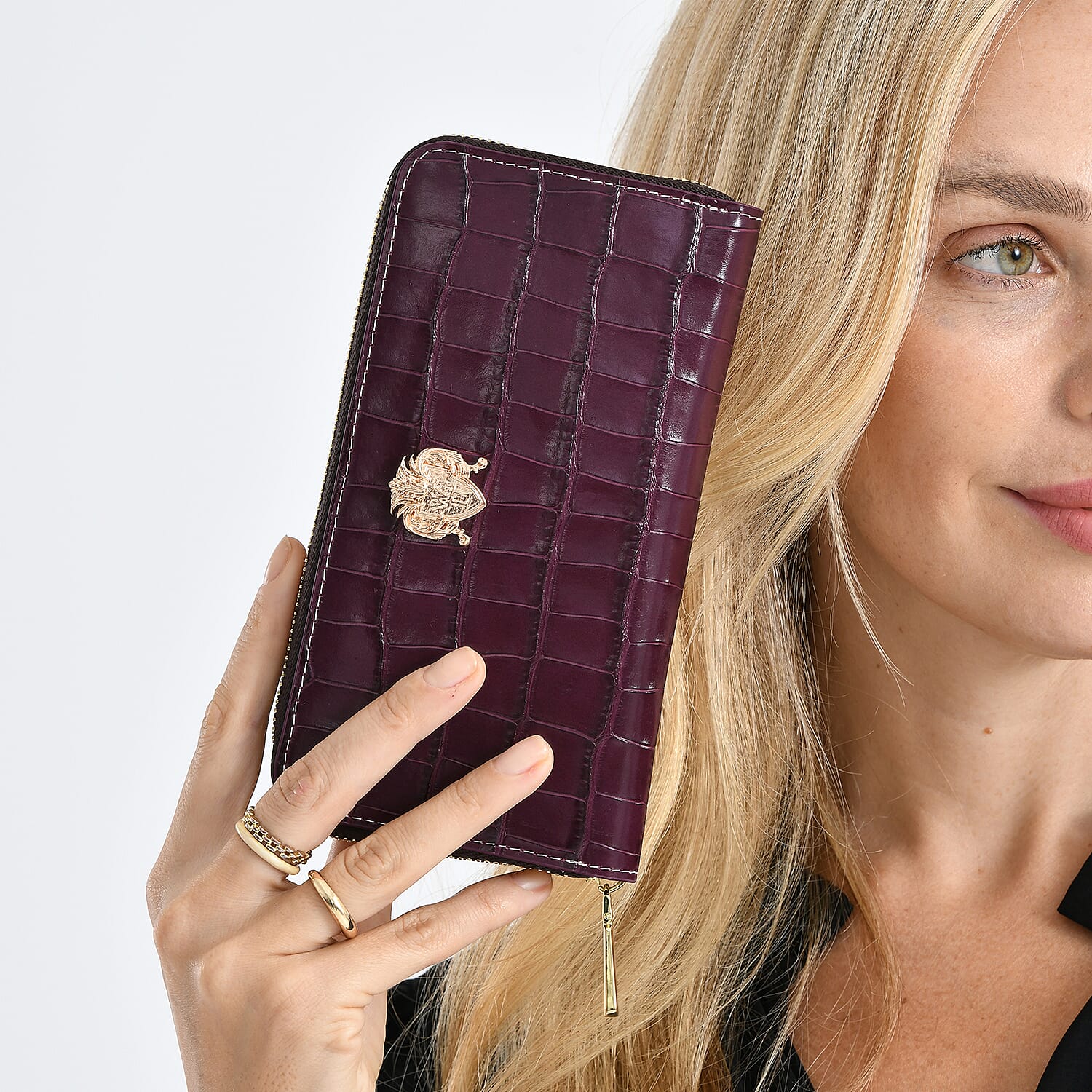 WILLIAM HUNT RFID Croc Embossed 100% Genuine Leather Wallet - Plum