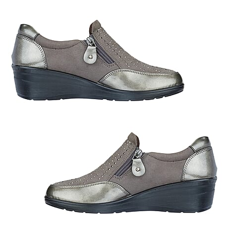 Shoertee Jessica Metallic Cap Toe Wedge Slip-On Shoes (Size 6) - Pewter