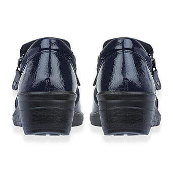 https://tjcuk.sirv.com/Products/82/9/8296940/Shoertee-Comfort-Ladies-Shoe-Size-5-Navy_8296940_2.jpg?w=342&h=342