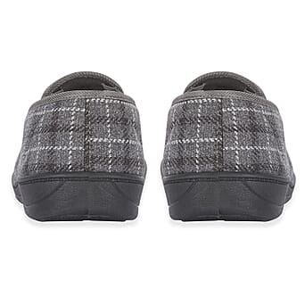 https://tjcuk.sirv.com/Products/82/9/8296960/Jo-Joe-Mens-Slipper-Size-10-Grey_8296960_2.jpg?w=342&h=342