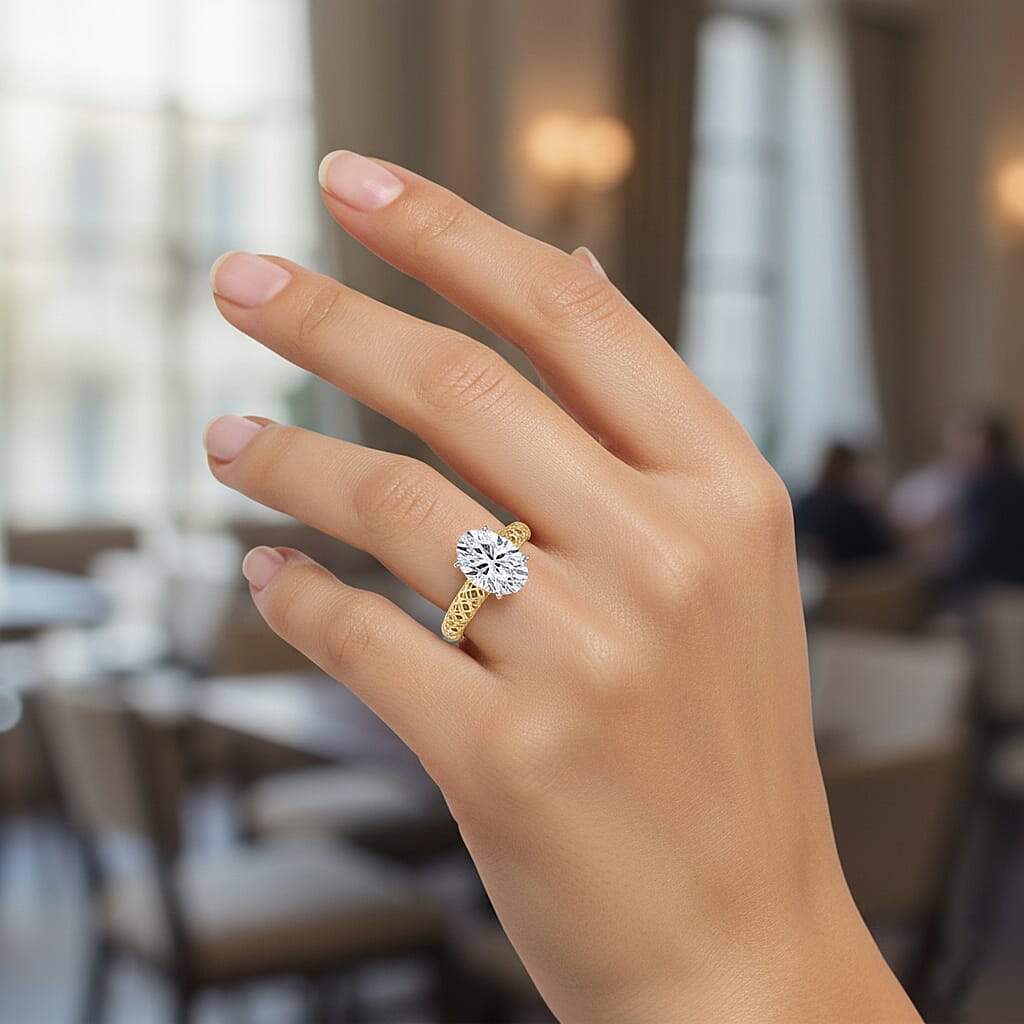 Luxuriant 9K Yellow Gold IGI Certified Lab Grown Diamond (VS-EF) Solitaire Ring 2.05 Ct.