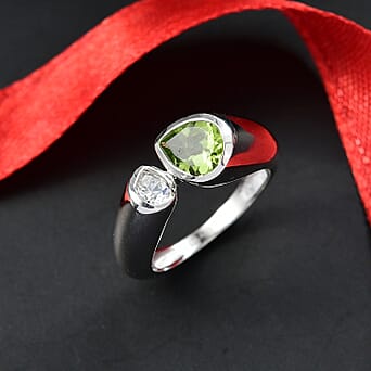 https://tjcuk.sirv.com/Products/83/0/8300330/D-Joy-Peridot-Moissanite-Bypass-Ring-in-Rhodium-OverlaySterling-Silver_8300330_1.jpg?w=342&h=342