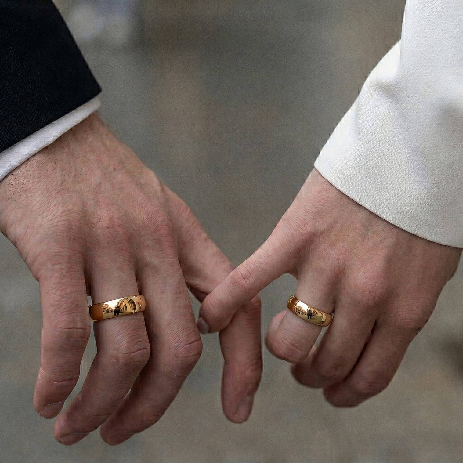 TJC 20th Birthday Deal - 9K Yellow Gold Bold Band Ring