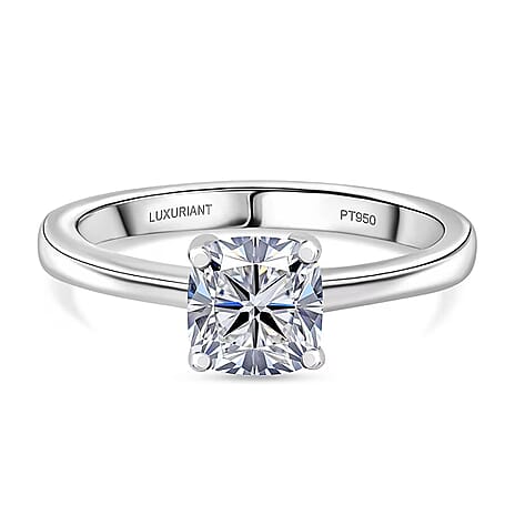 Luxuriant 950 Platinum IGI Certified Lab Grown Diamond (VS-EF) Ring 1.00 Ct, Platinum Wt. 3.86 Gms.