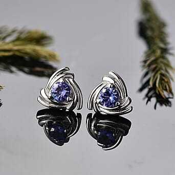 https://tjcuk.sirv.com/Products/83/0/8302297/D-Joy-Tanzanite-Solitaire-Stud-Push-Post-Earring-in-Platinum-OverlaySt_8302297_1.jpg?w=342&h=342