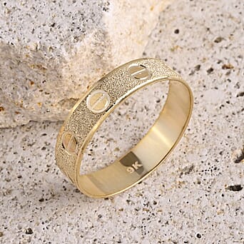 https://tjcuk.sirv.com/Products/83/0/8302663/Designer-Inspired-9K-Yellow-Gold-Screw-Embossed-Band-Ring_8302663_2.jpg?w=342&h=342