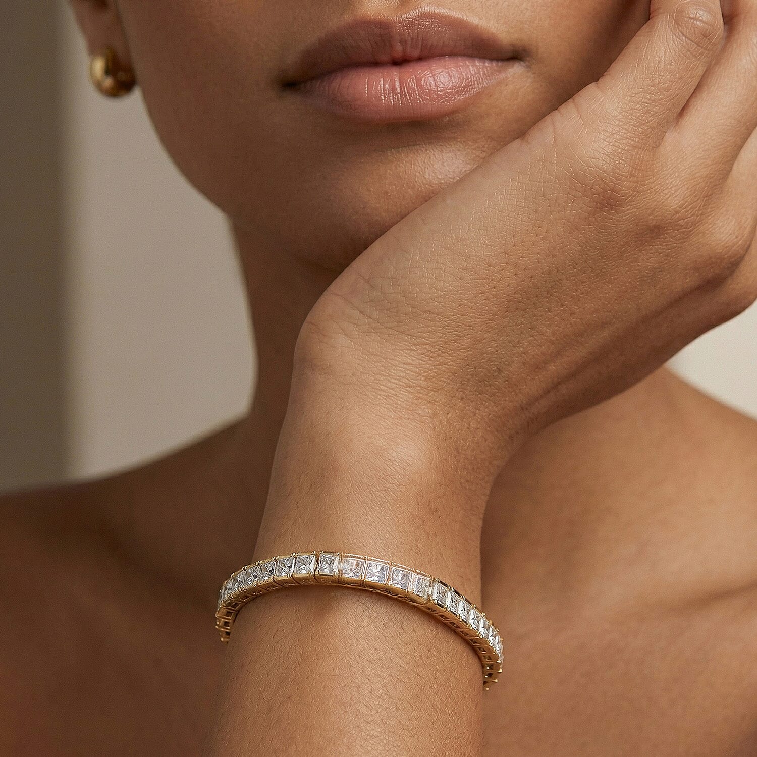 Luxuriant SGL Certified Princess Cut Lab Grown Diamond (VS-EF) Bracelet (Size - 7.50) in 18K Vermeil Yellow Gold Plated Sterling Silver 5.02 Ct, Silver Wt. 11.47 Gms.