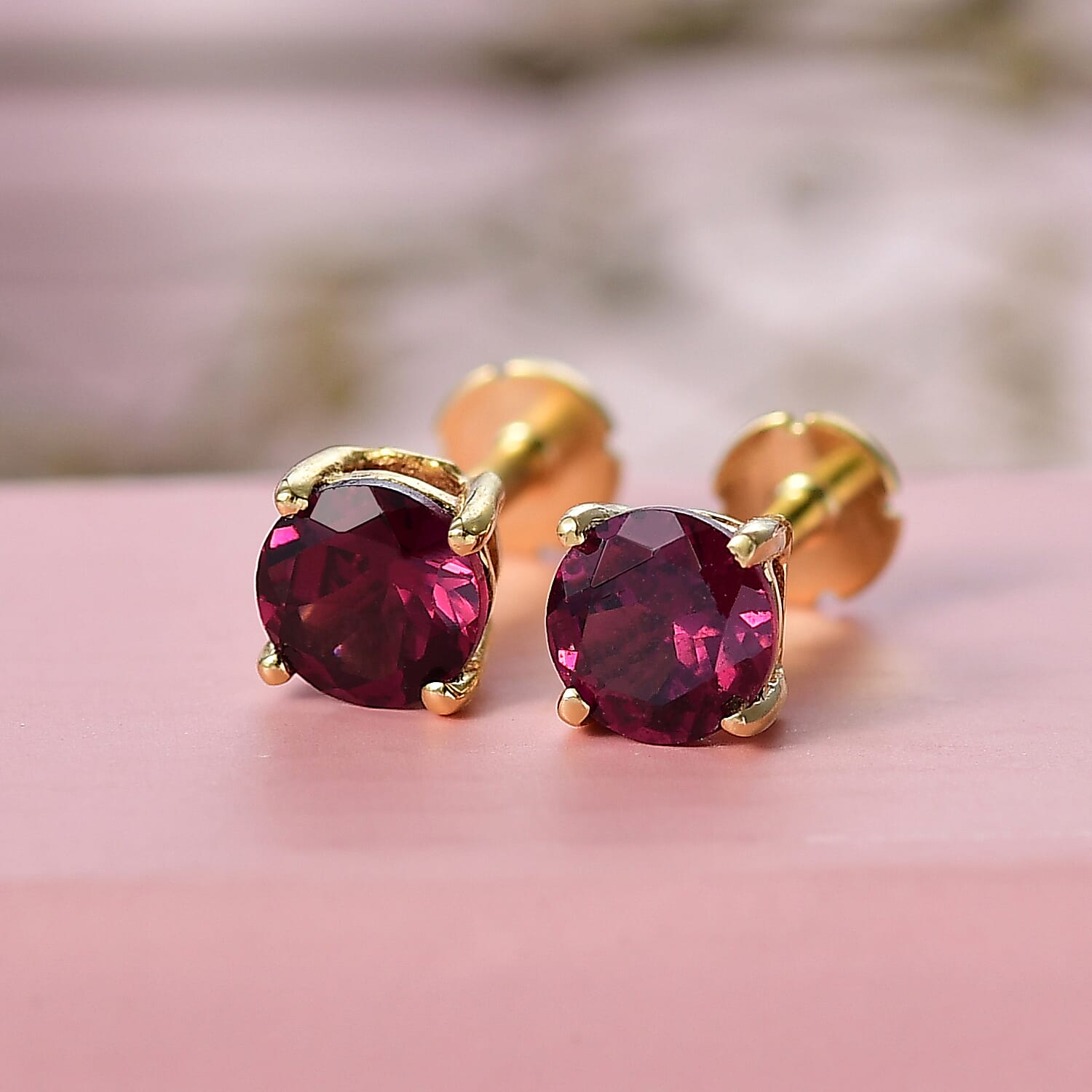 Rhodolite Garnet Earring with Screw Back in 18K Vermeil Yellow Gold Plated Sterling Silver 1.27 Ct.
