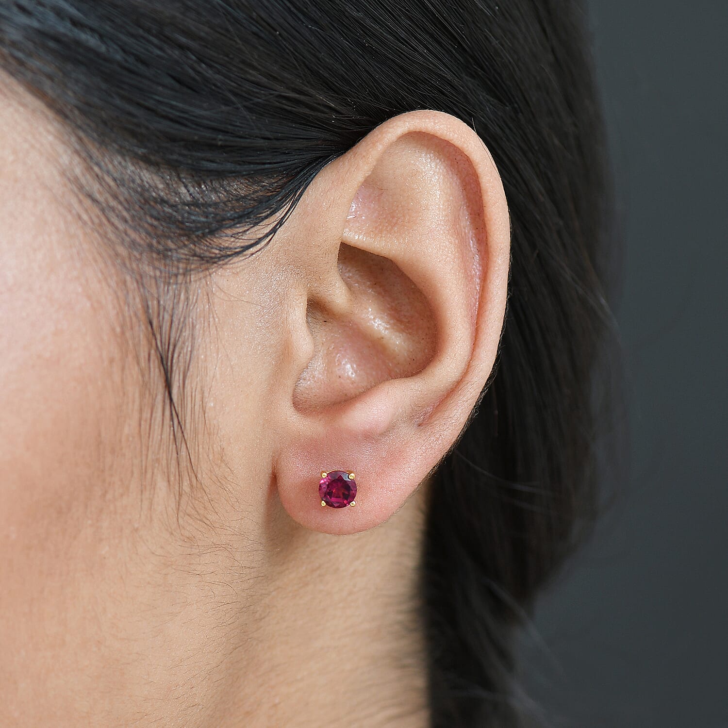 Rhodolite Garnet Earring with Screw Back in 18K Vermeil Yellow Gold Plated Sterling Silver 1.27 Ct.