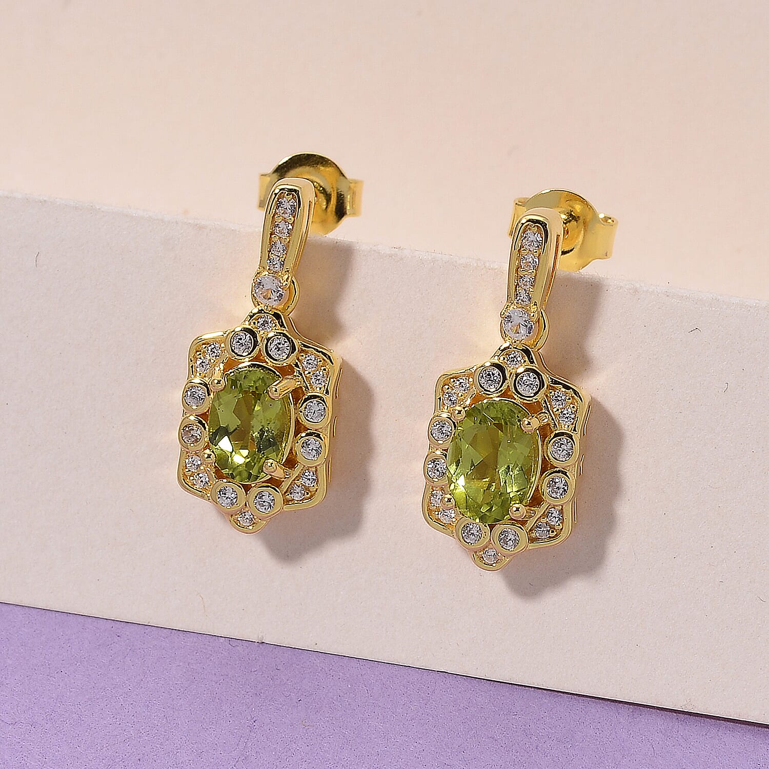 D'Joy Peridot, White Zircon Main Stone With Side Stone Earring Sterling Silver  2.640  Ct.