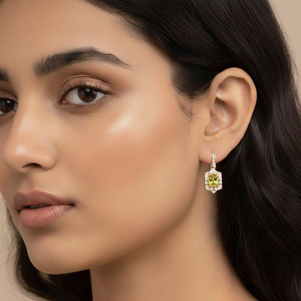 D'Joy Peridot, White Zircon Main Stone With Side Stone Earring Sterling Silver  2.640  Ct.