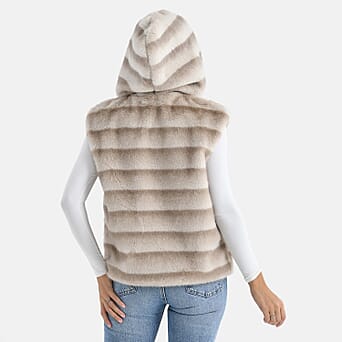 https://tjcuk.sirv.com/Products/83/1/8310047/La-Marey-Patterned-Gilet-Beige_8310047_1.jpg?w=342&h=342