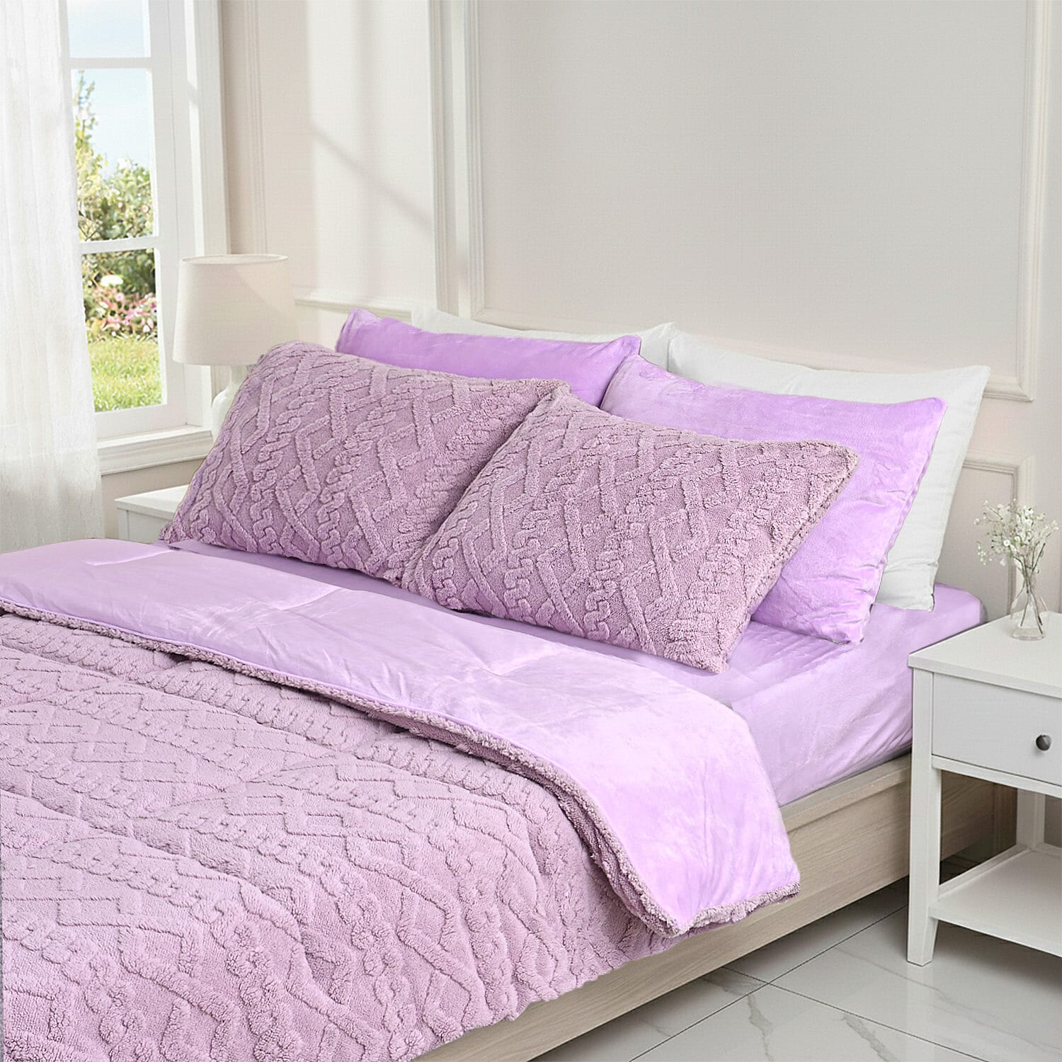 Hush Haven 6-Piece Taffeta Jacquard with Crystal Velvet Reverse Bedding Set