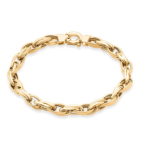 Hatton Garden ClosOut - 9K Yellow Gold Prince of Wales Textured Bracelet (Size 7.50) with Senorita Clasp, Gold Wt. 5.60 Gms.
