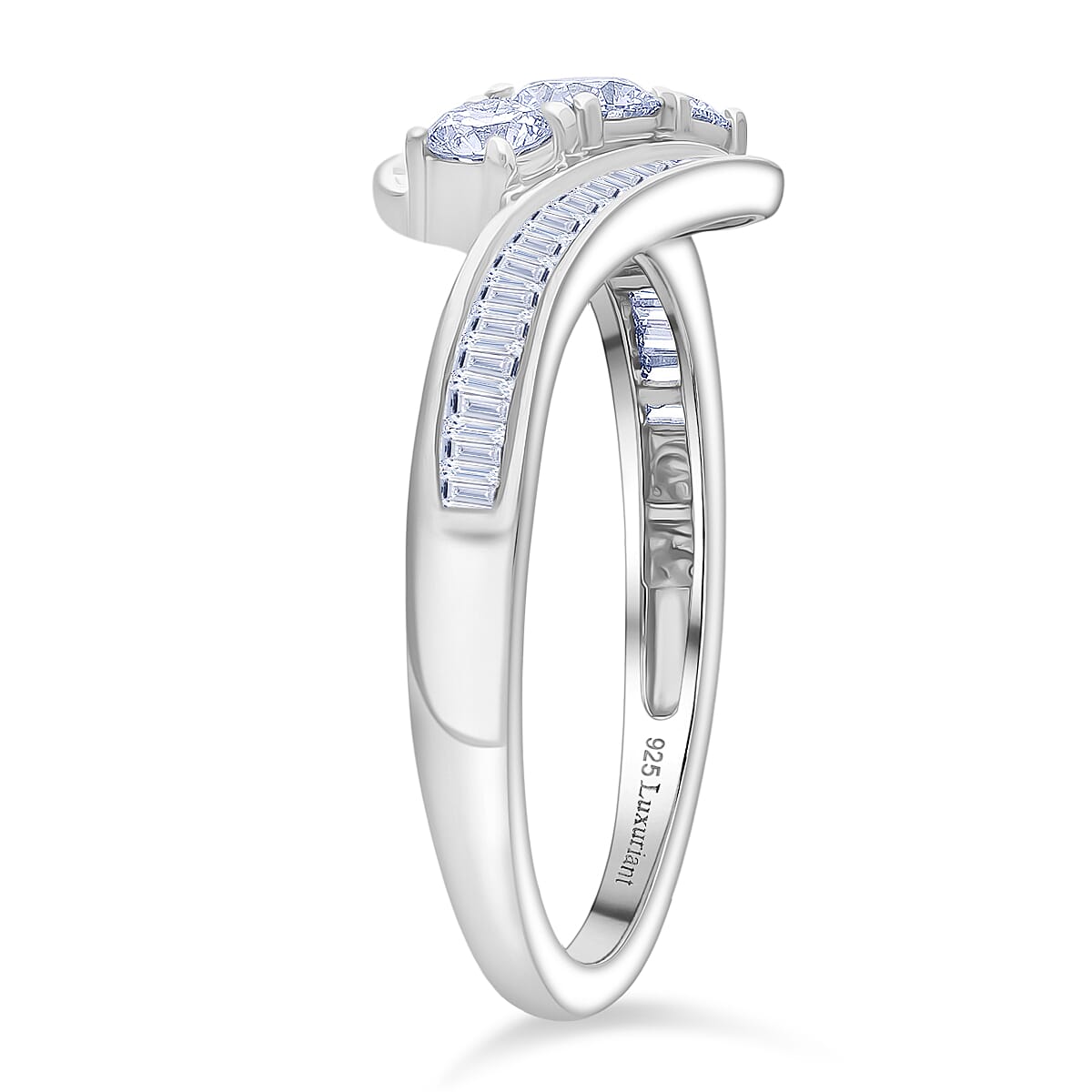 Luxuriant Lab Grown Diamond Ring