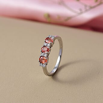 https://tjcuk.sirv.com/Products/83/1/8314937/Luxuriant-950-Platinum-AAAA-Padparadscha-Sapphire-Lab-Grown-Diamond-SI_8314937_1.jpg?w=342&h=342