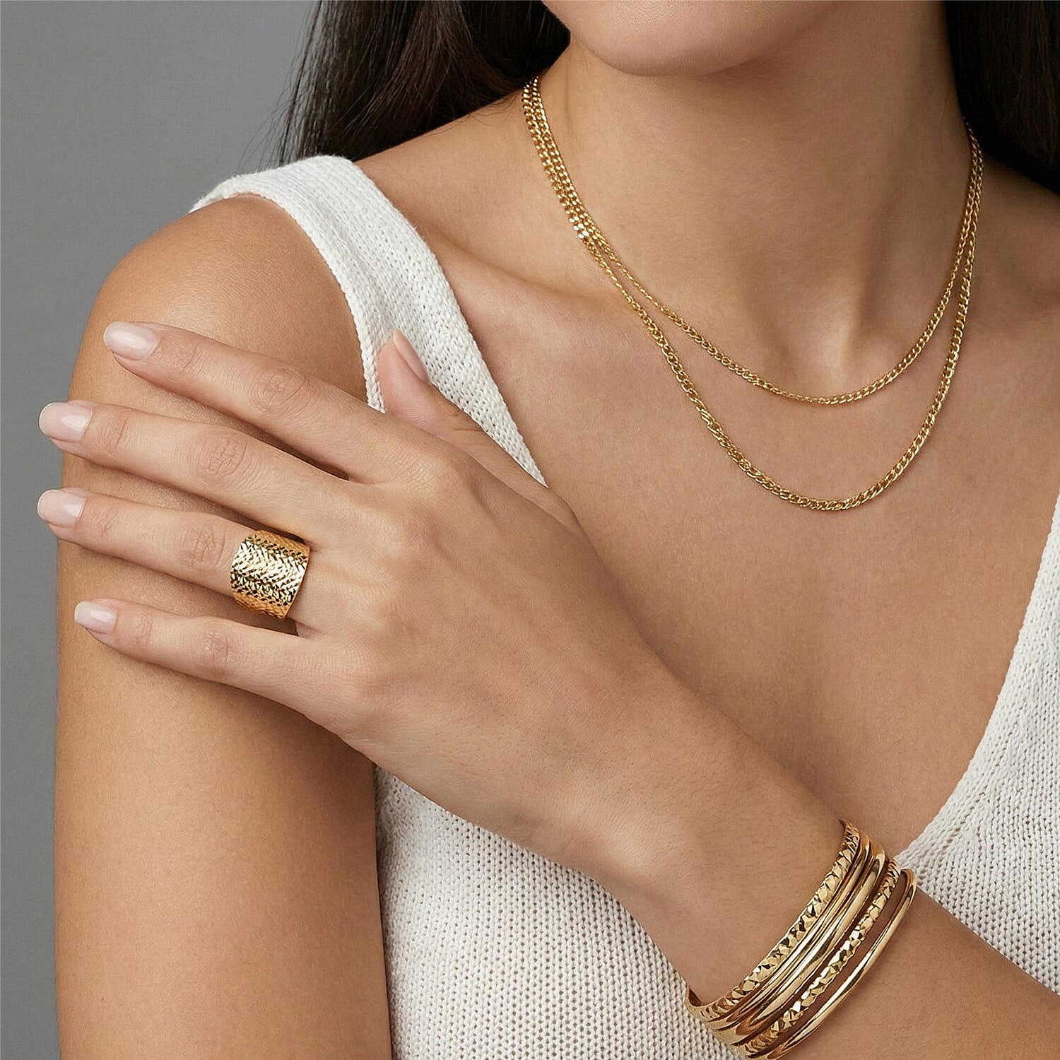 Maestro Collection - 9K Yellow Gold Diamond Cut Ring