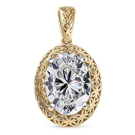 Luxuriant 9K Yellow Gold SGL Certified Lab Grown Diamond (SI-GH) Solitaire Pendant 2.00 Ct.
