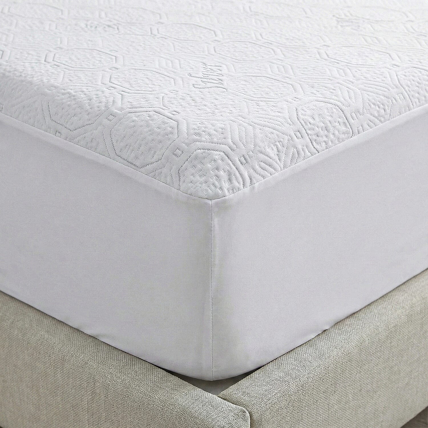 LIVMORE Silver-Infused Jacquard Waterproof Mattress Protector (Double, 190 x 135cm) - White