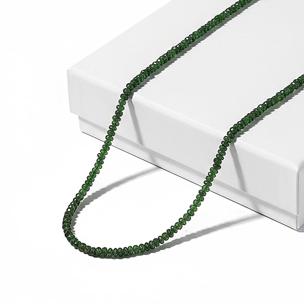 Luxoro 10K Yellow Gold AA Natural Chrome Diopside Necklace (Size - 18), Gold Wt.0.68 Gms  112.000  Ct.