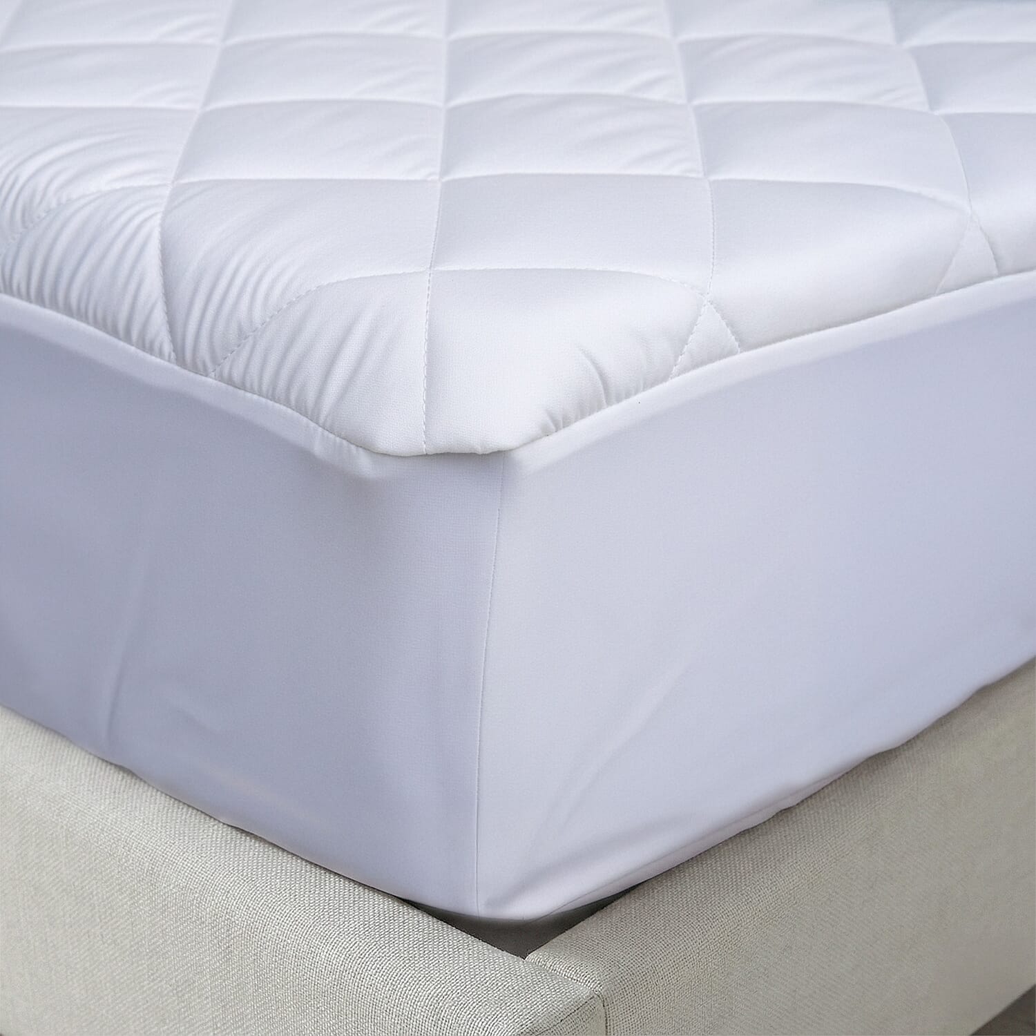 LIVMORE Premium Quilted Tencel 100% Waterproof Mattress Protector (150 x 200cm) King Size - White