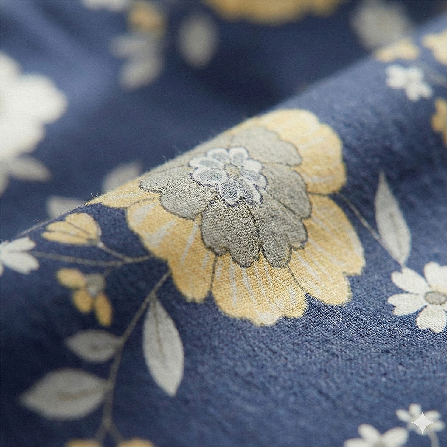 LIVMORE Micro Patterned Bedding Set