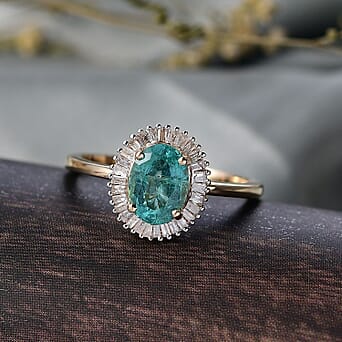 https://tjcuk.sirv.com/Products/83/2/8324274/9K-Yellow-Gold-AAA-Emerald-White-Diamond-Halo-Ring-Gold-Wt-2-25-Gms-1-_8324274_1.jpg?w=342&h=342