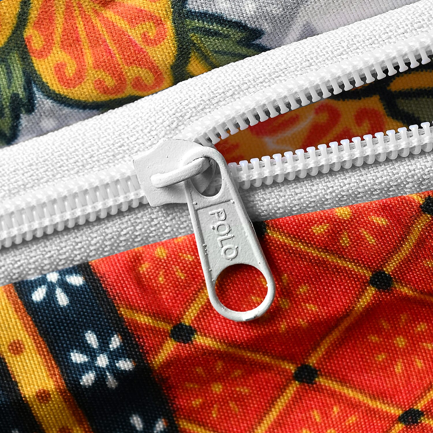 LIVMORE 4-Piece Floral Printed Microfiber Bedding Set - inc. Duvet Cover Deep Fitted Sheet & 2 Pillowcases