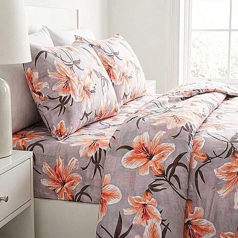 Livmore 4-Piece Floral Print Bedding Set - inc. Duvet Cover, Deep Fitted Sheet & 2 Pillowcases (King, 225x220cm) - Lily