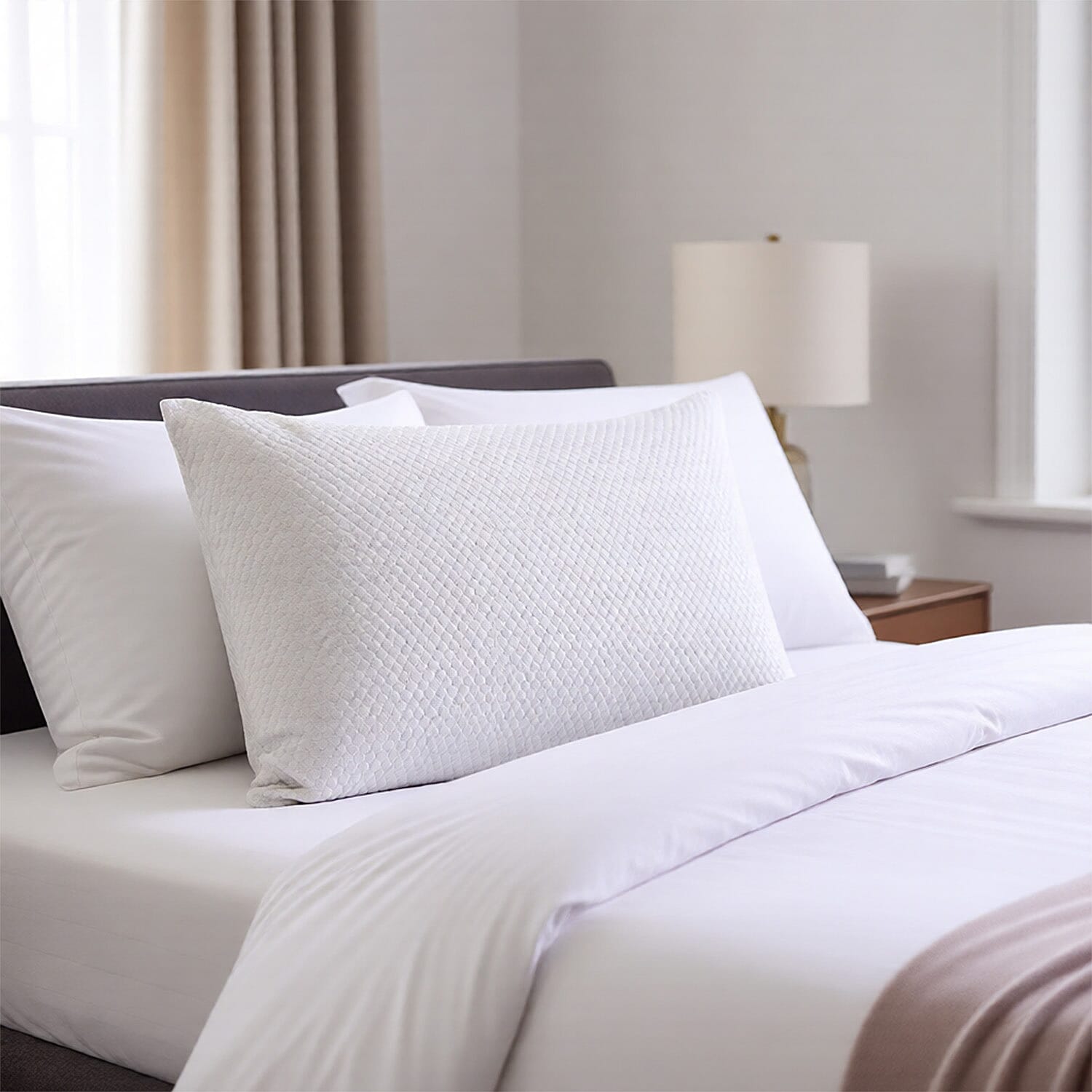 LIVMORE Cooling Pillowcase with Zipper (75 x 50cm) - White