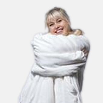 https://tjcuk.sirv.com/Products/83/2/8326306/Adult-Oversized-Hoodie-Blanket-Cream_8326306.jpg?w=342&h=342