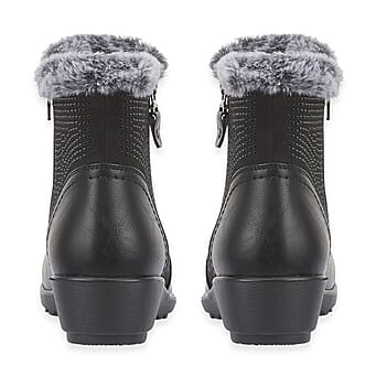 https://tjcuk.sirv.com/Products/83/3/8334500/BLACK-FRIDAY-EXCLUSIVE-Jo-Joe-ULTRA-SOFT-Faux-fur-Basil-Ankle-Boots-Wi_8334500_2.jpg?w=342&h=342