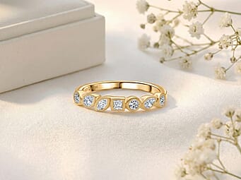 https://tjcuk.sirv.com/Products/83/4/8343560/Luxuriant-SI-GH-Lab-Grown-Diamond-Ring-in-18K-Vermeil-Yellow-Gold-Plat_8343560_1.jpg?w=342&h=342