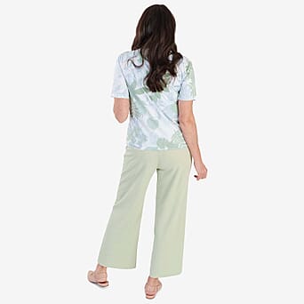 https://tjcuk.sirv.com/Products/83/4/8346895/Anamor-Lace-Neck-Detail-Top-Size-S-Mint_8346895_3.jpg?w=342&h=342