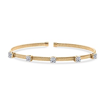 https://tjcuk.sirv.com/Products/83/4/8349882/Luxuriant-9K-Yellow-Gold-VS-Lab-Grown-Diamond-EF-VS-Full-Bangle-Gold-W_8349882.jpg?w=342&h=342