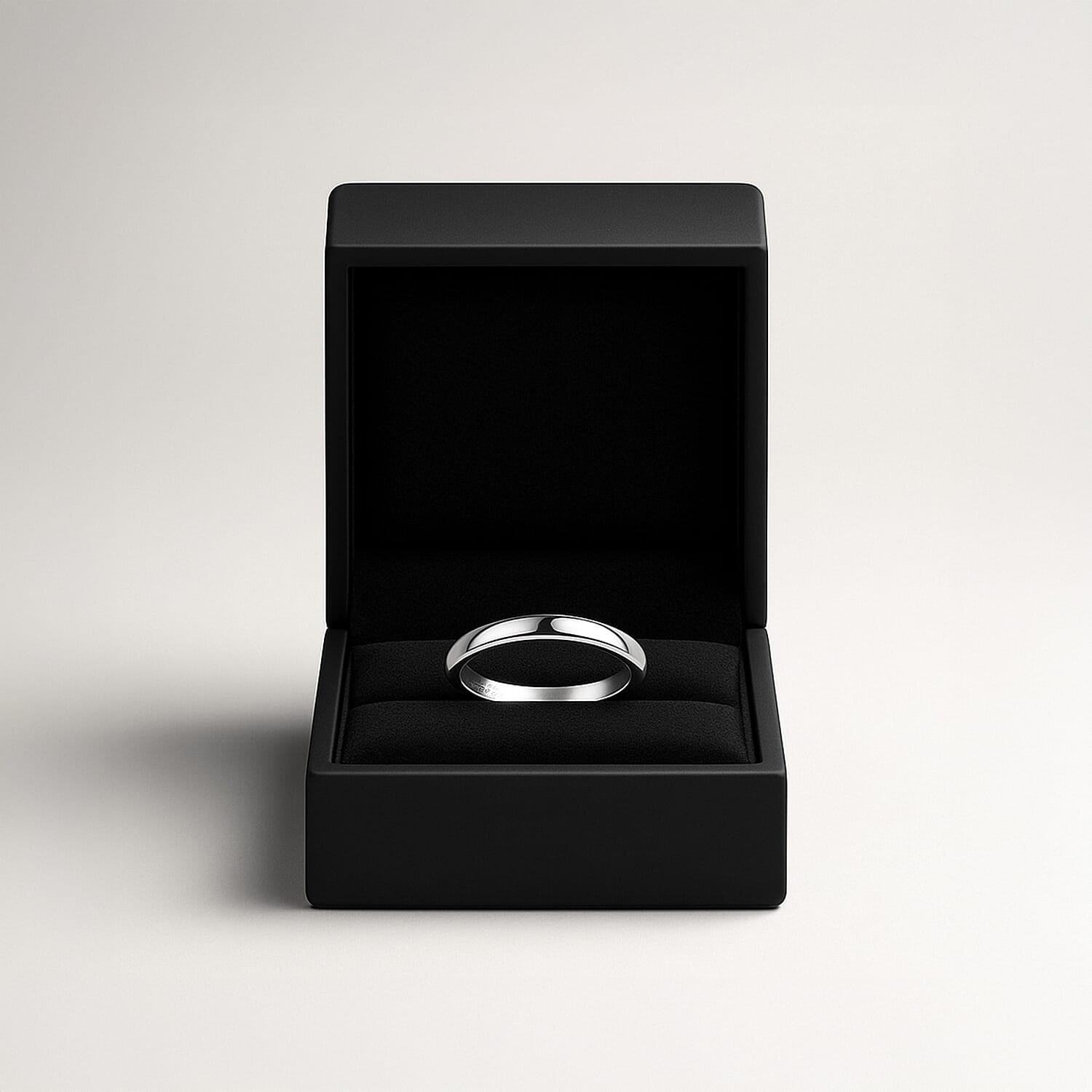 950 Platinum Band Ring