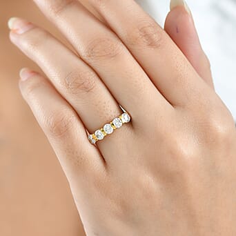 https://tjcuk.sirv.com/Products/83/5/8351759/D-Joy-Moissanite-Main-Stone-With-Side-Stone-Ring-in-18K-YG-PlatingSter_8351759_2.jpg?w=342&h=342