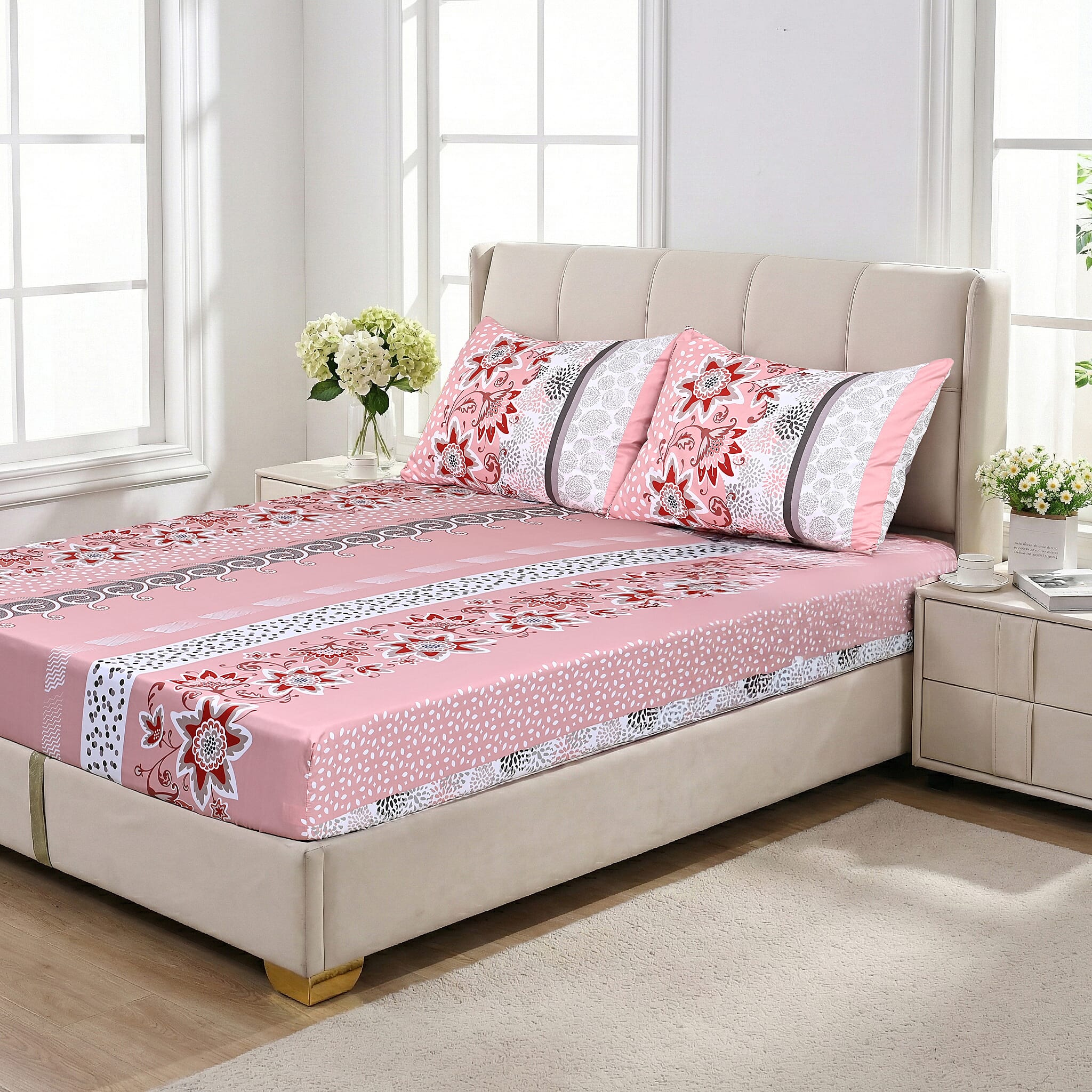 LIVMORE 3-Piece Set - Floral Print Fitted Sheet with Two Matching Pillowcases