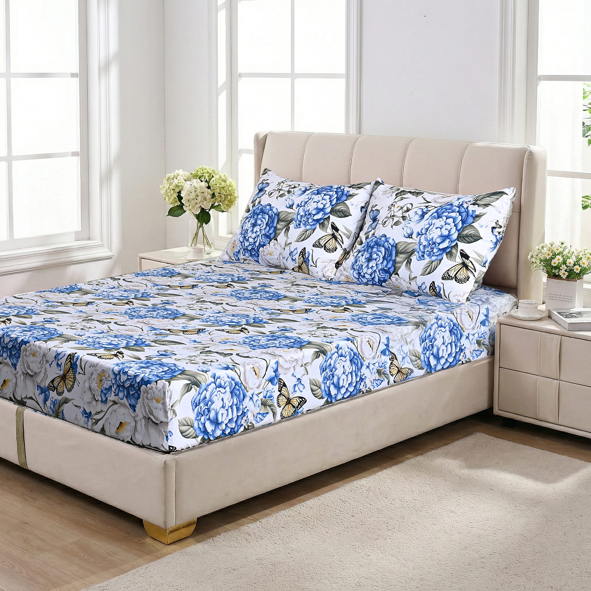 LIVMORE 3-Piece Set - Floral Print Fitted Sheet with Two Matching Pillowcases