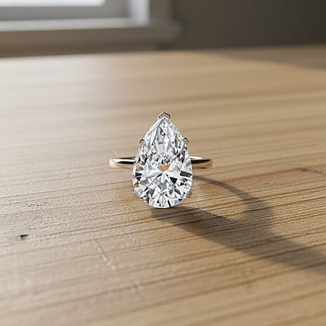 Luxuriant 950 Platinum IGI Certified Lab Grown Diamond (VS-EF) Ring 10.00 Ct, Platinum Wt. 6.38 Gms.