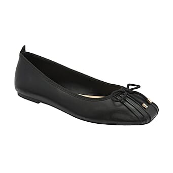 https://tjcuk.sirv.com/Products/83/5/8355719/Ravel-Callay-Everyday-Slip-On-Loafer-Size-4-Black_8355719.jpg?w=342&h=342