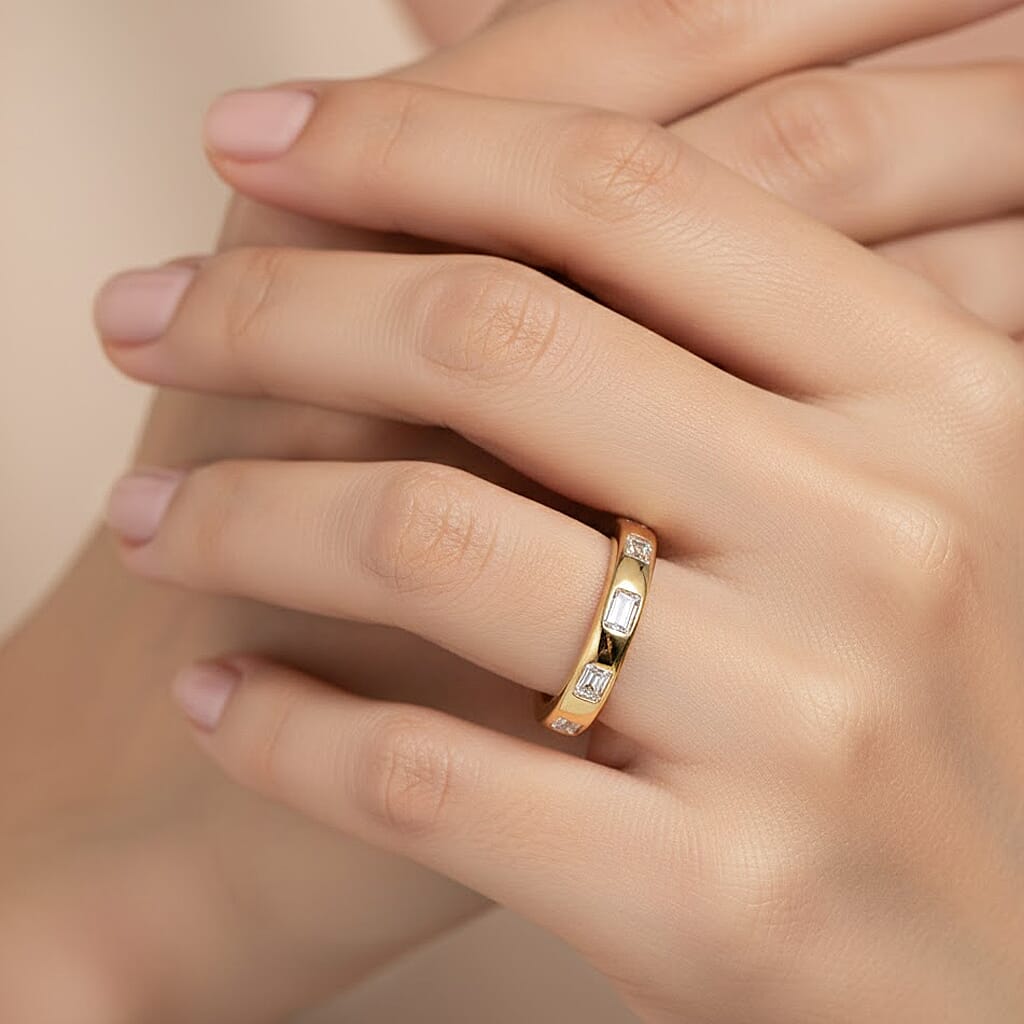 Luxuriant Lab Grown Diamond (VS-EF) Ring in 18K Vermeil Yellow Gold Plated Sterling Silver 1.01 Ct.