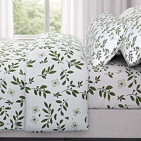 Hush Haven 6-Piece Floral Digital Print Duvet Set - inc. Reversible Quilt Cover, Fitted Sheet, 2 Housewife Pillowcases and 2 Oxford Pillowcases (225 x 220cm) - Green - White